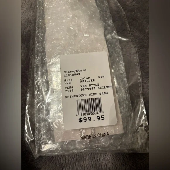 DAVID'S BRIDAL Cummerbund Satin Ball Gown Wedding Dress STYLE# V3848 Size 6 - Picture 13 of 14